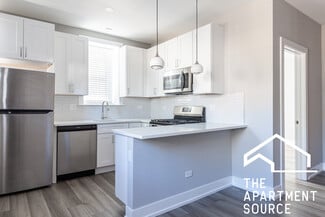 3937 N Janssen Ave Unit W3, Chicago, IL 60613