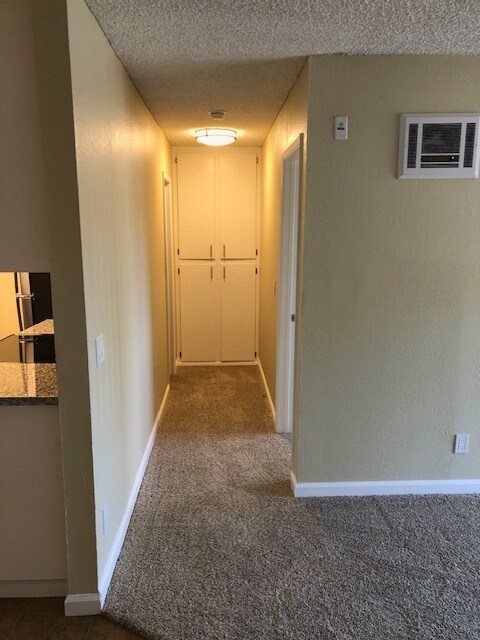 1 bed halway