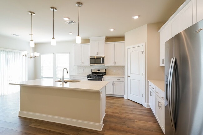 1230 Dutch Peak, Lebanon, TN 37090 - photo 6