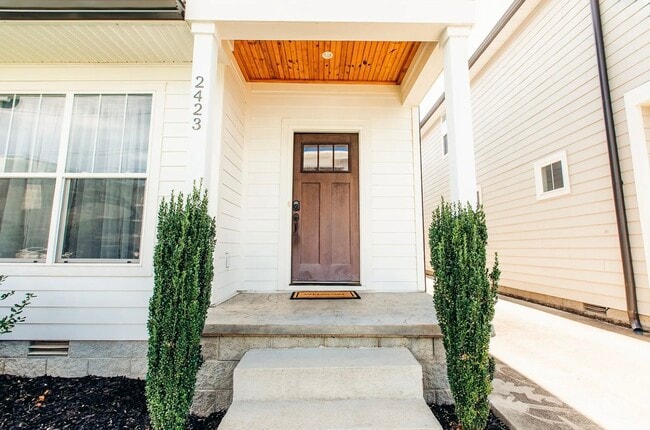 2423 Elliott Ave, Nashville, TN 37204 - photo 2