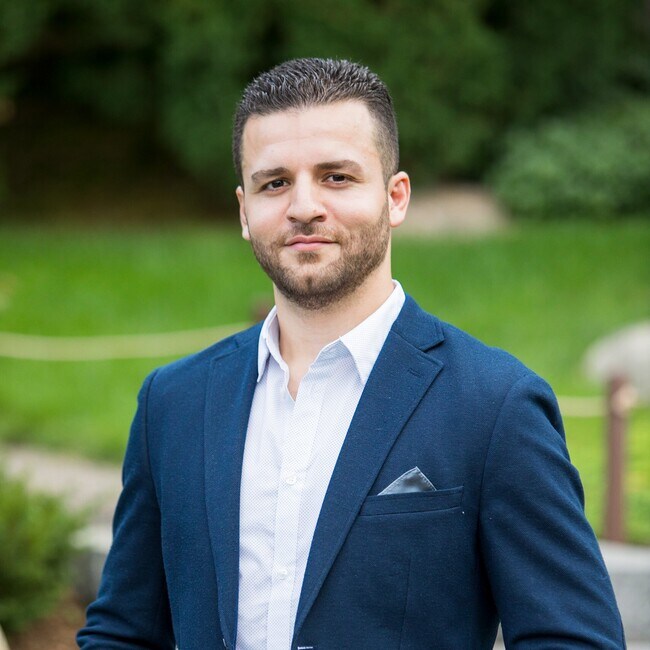 Agent Photo