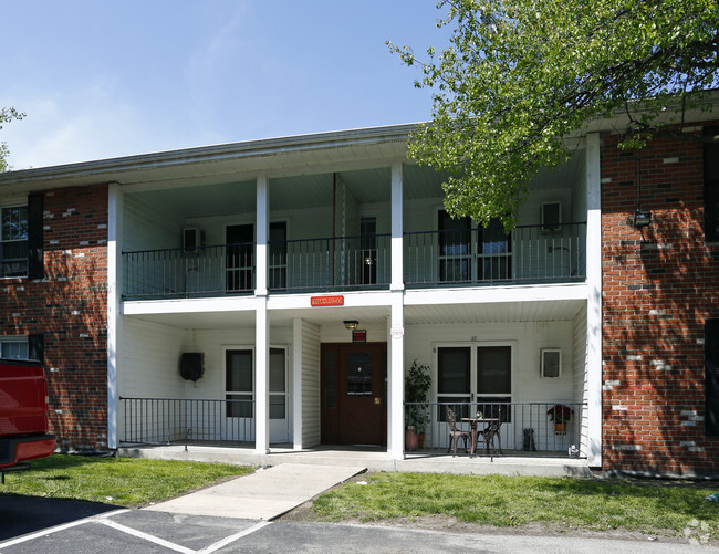 Sandpiper Apartments