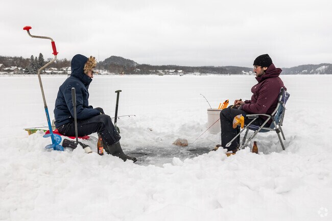 There are many lakes in the Marquette area with excellent ice fishing opportunities.