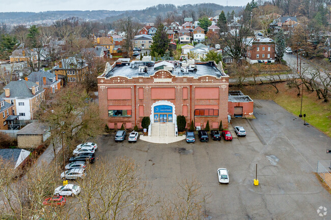 Embrace excellence throughout a memorable year at Universal Academy of Pittsburgh.