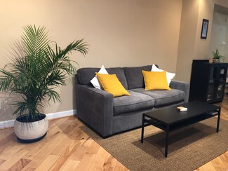 341 S Macon St, Baltimore, MD 21224