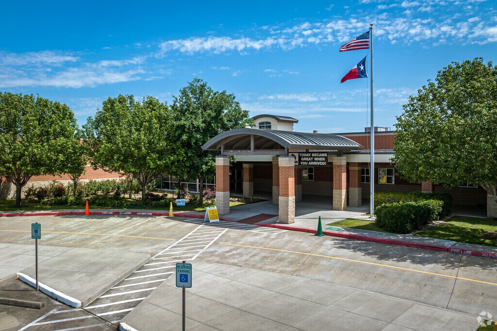 Juan Seguin Elementary School is located in Richmond, TX