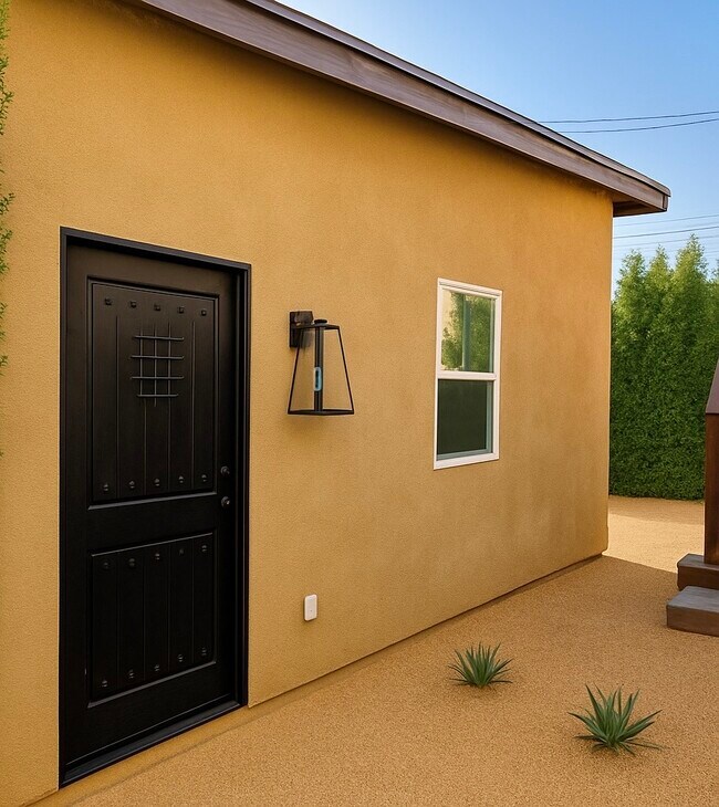 1106 5th Ave unit 3, Los Angeles, CA 90019 - photo 4