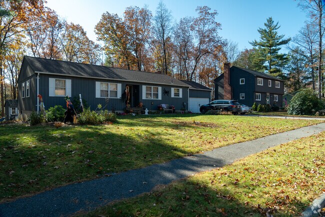 Modern style Ranch and Bungalows homes are also homes of West Tatnuck.
