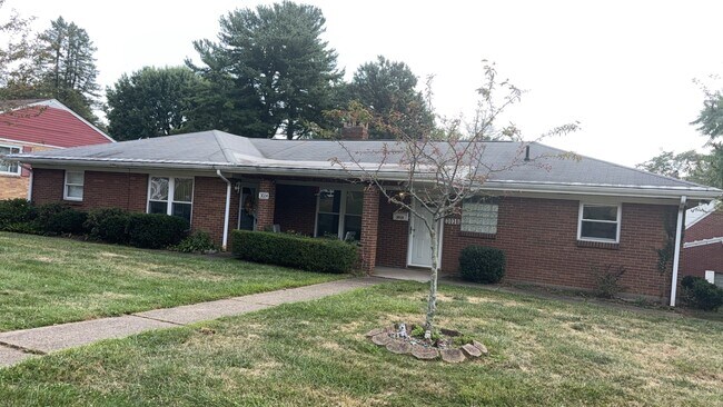 3024 Glendwell Rd, Steubenville, OH 43952