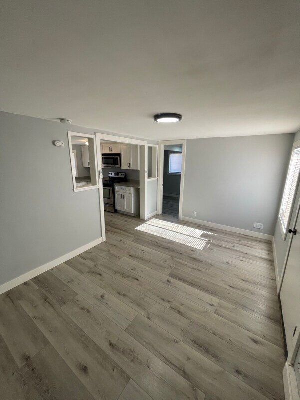 214 Spruce St unit 1/2, Needles, CA 92363 - photo 3