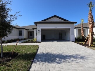 9207 Optimist Way, Palmetto, FL 34221