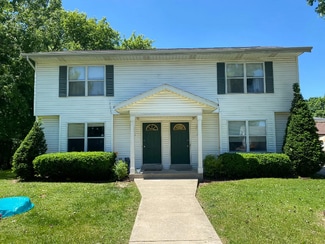 245 Rivera Dr, Waukesha, WI 53189