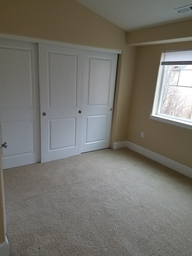 18465 SW Stepping Stone Dr unit 3, Beaverton, OR 97003 - photo 5