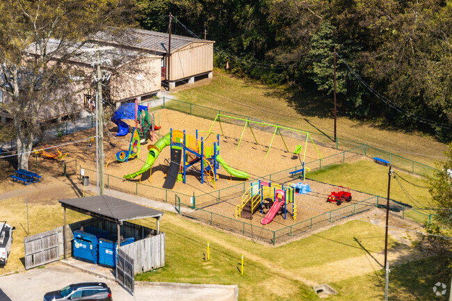 Alex Green Elementary School