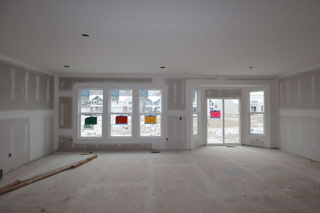 282 Olympic Loop, Commercial Point, OH 43116 - photo 2