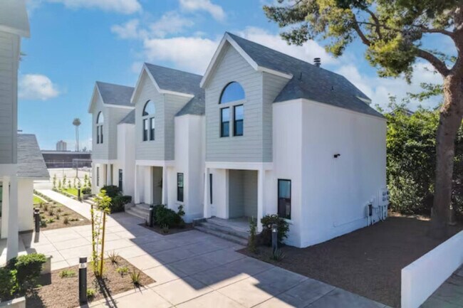 4641 N 8th Place unit ID1366953P, Phoenix, AZ 85014 - photo 6