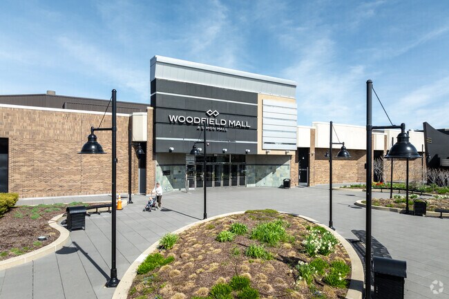 Woodfield Mall is a large shopping center a short drive from Colonial Heights