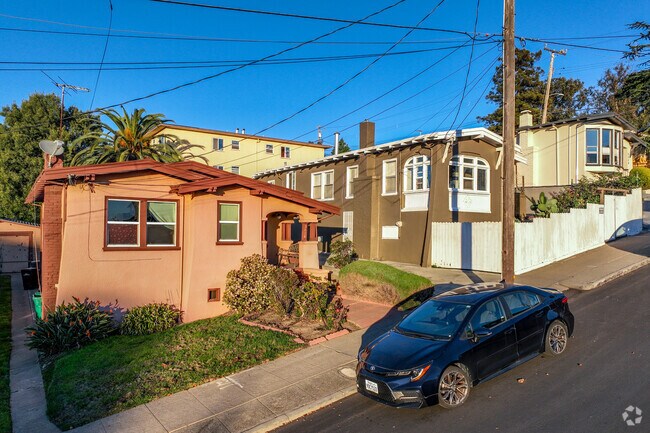 The main streets in Reservoir Hills are lined with sweet, charming homes.