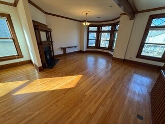 125 E Johnson St, Madison, WI 53703