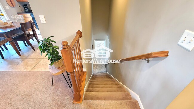 319 4th St N, Hudson, WI 54016 - photo 6