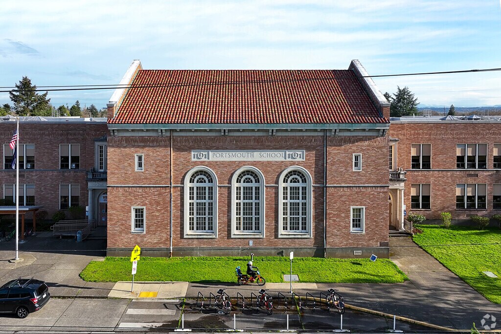 Cesar Chavez K-8 School Portsmouth