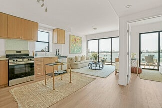 1822 S Overland Ave, Los Angeles, CA 90025