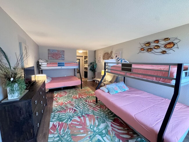 215 Atlantic Ave unit ID1353277P, Virginia Beach, VA 23451 - photo 2