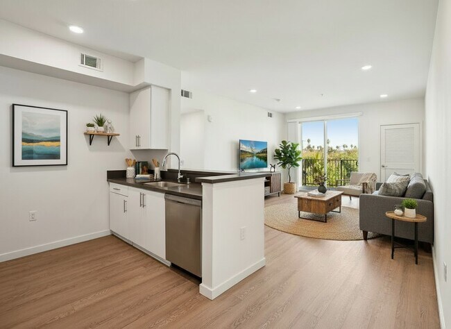 3518 Chesapeake Ave., Los Angeles, CA 90016, Los Angeles, CA 90016 - photo 4