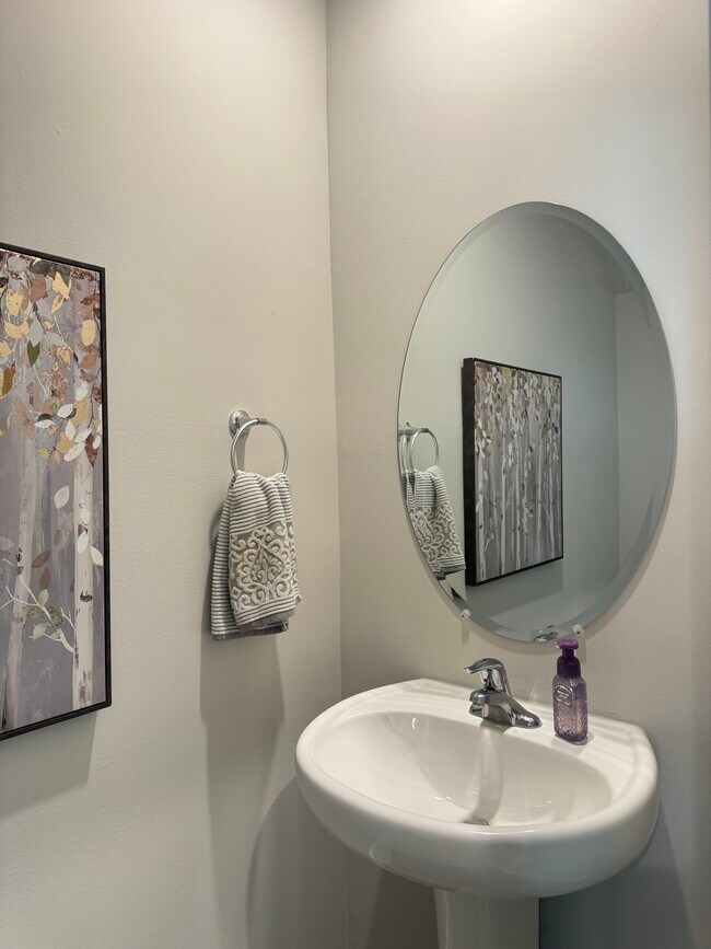 5649 Mentmore Dr, Mangonia Park, FL 33407 - photo 6