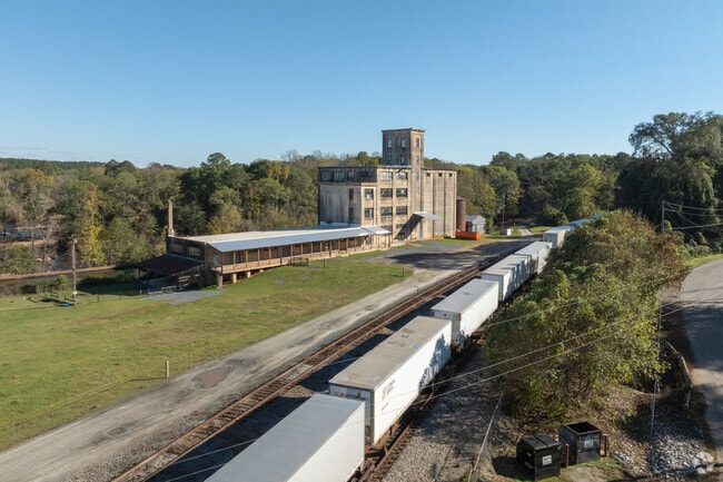 Juliette was once a railroad town in the 1800s.