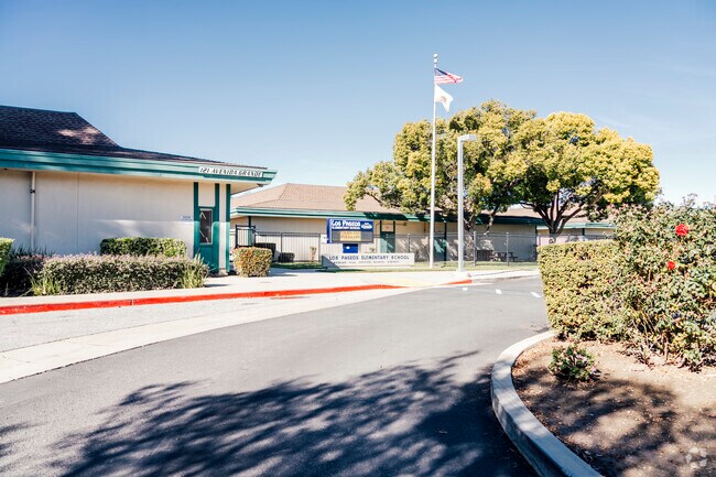 The drop off area of Los Paseos Elementary School in San Jose, California.