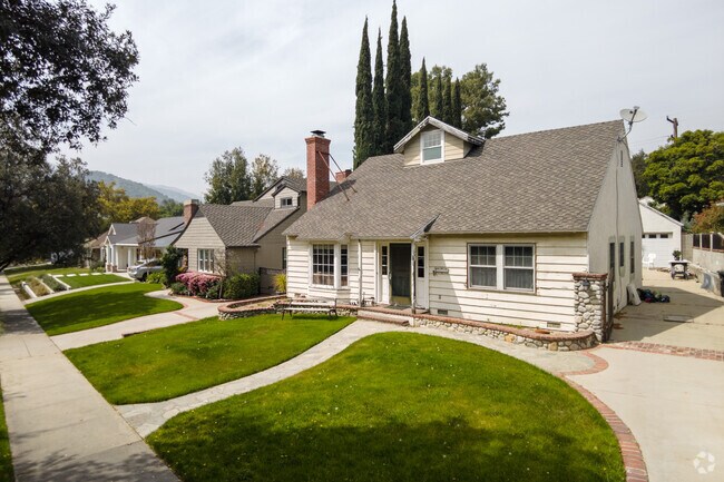 La Crescenta-Montrose homes come in a range of styles, from bungalows to Spanish revival homes.