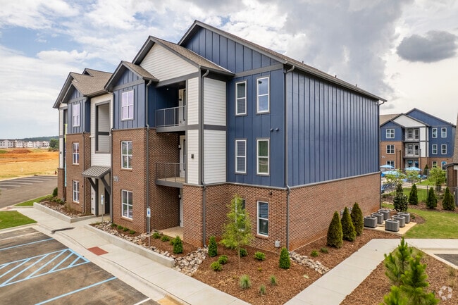 1010 Elliston