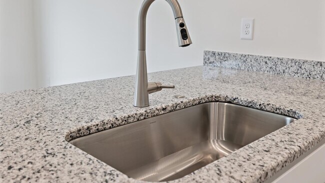 3481 Tyee Crossing Way, Sevierville, TN 37764 - photo 4