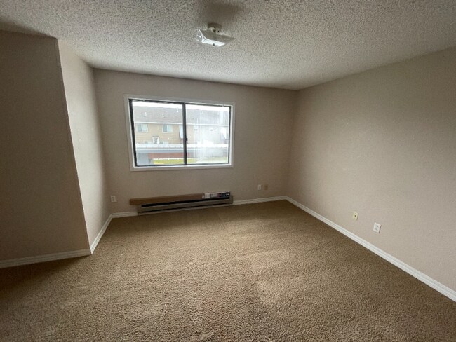2058 Clubhouse Way unit 1, Billings, MT 59105 - photo 4