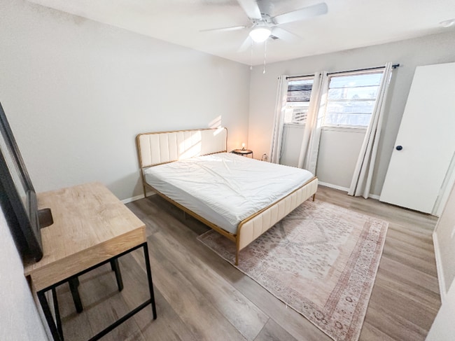 6406 NW Arrowhead Dr, Lawton, OK 73505 - photo 2