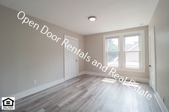 1918 Riedmiller Ave unit 1918 Riedmiller Ave, Fort Wayne, IN 46802 - photo 4