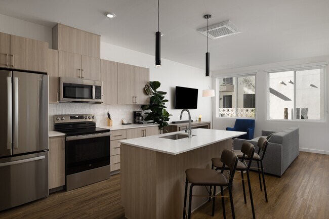 Alloy Midtown, Phoenix, AZ 85012 - photo 6