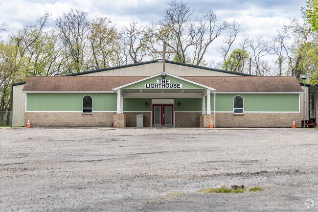 Lighthouse Church is where St. Clair community members meet on Sunday.