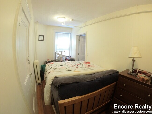 1615 Commonwealth Ave unit 17D, Brighton, MA 02135 - photo 7