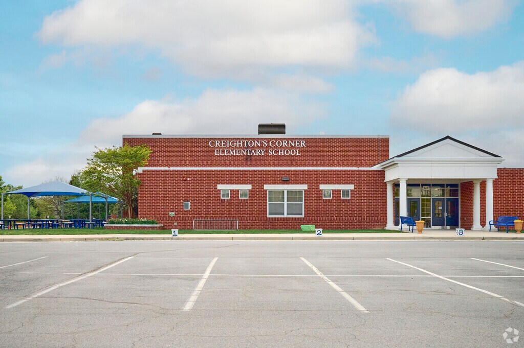 Creighton's Corner Elementary School, Ashburn VA Rankings & Reviews