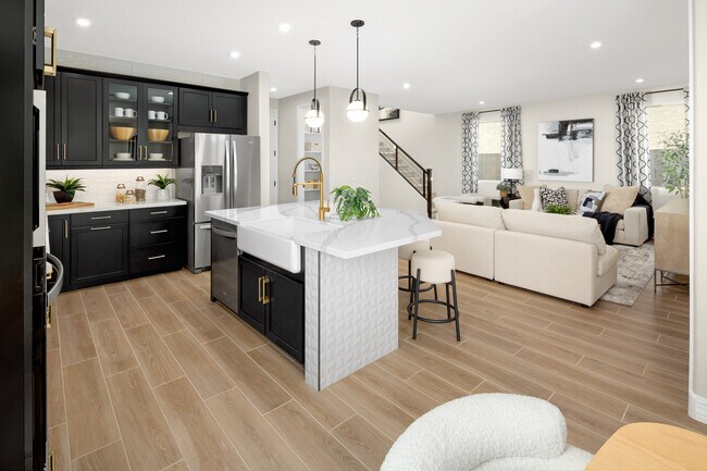 7431 W Rose Ln, Glendale, AZ 85303 - photo 6