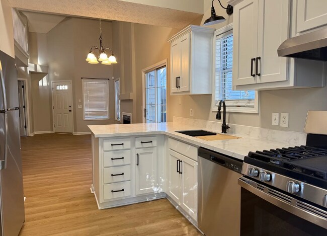 2644 St Charles Ln NW, Kennesaw, GA 30144 - photo 5