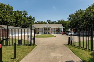 400 S Gaither St Unit 8, Glen Rose, TX 76043