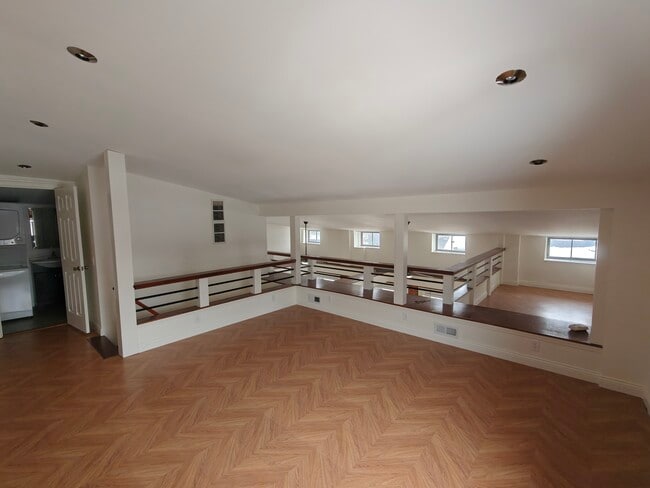 4204 Williamson Place, Cincinnati, OH 45223 - photo 7