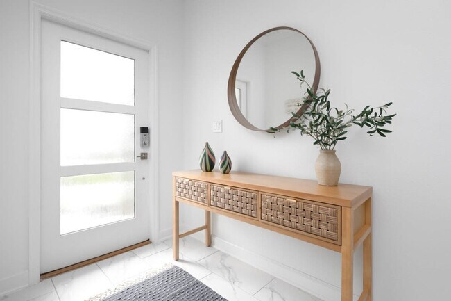 994 Splash Shot Place unit ID1319156P, Davenport, FL 33896 - photo 2