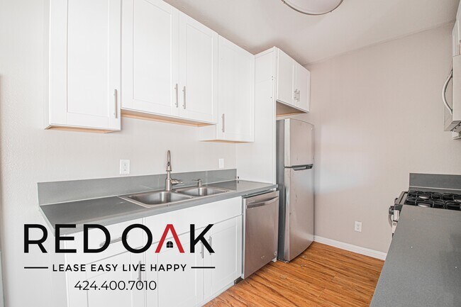 6819 Laurel Canyon Blvd unit 17, Los Angeles, CA 91605 - photo 4