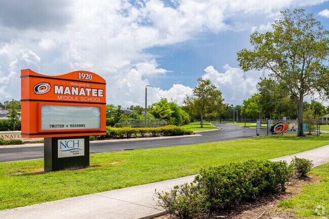 Manatee Middle School in Naples is the home of the Hurricanes.