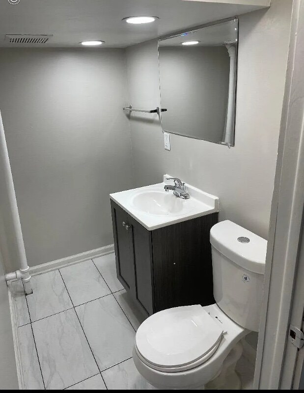 12327 S Justine St, Calumet Park, IL 60827 - photo 7