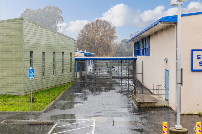 Sheldon Elementary School has safe grounds in Richmond.